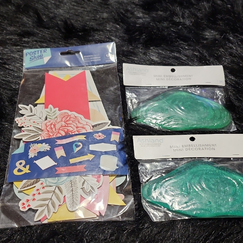 Ashland Colorful Party Embellishments Set & 2 - Mini Decorations.